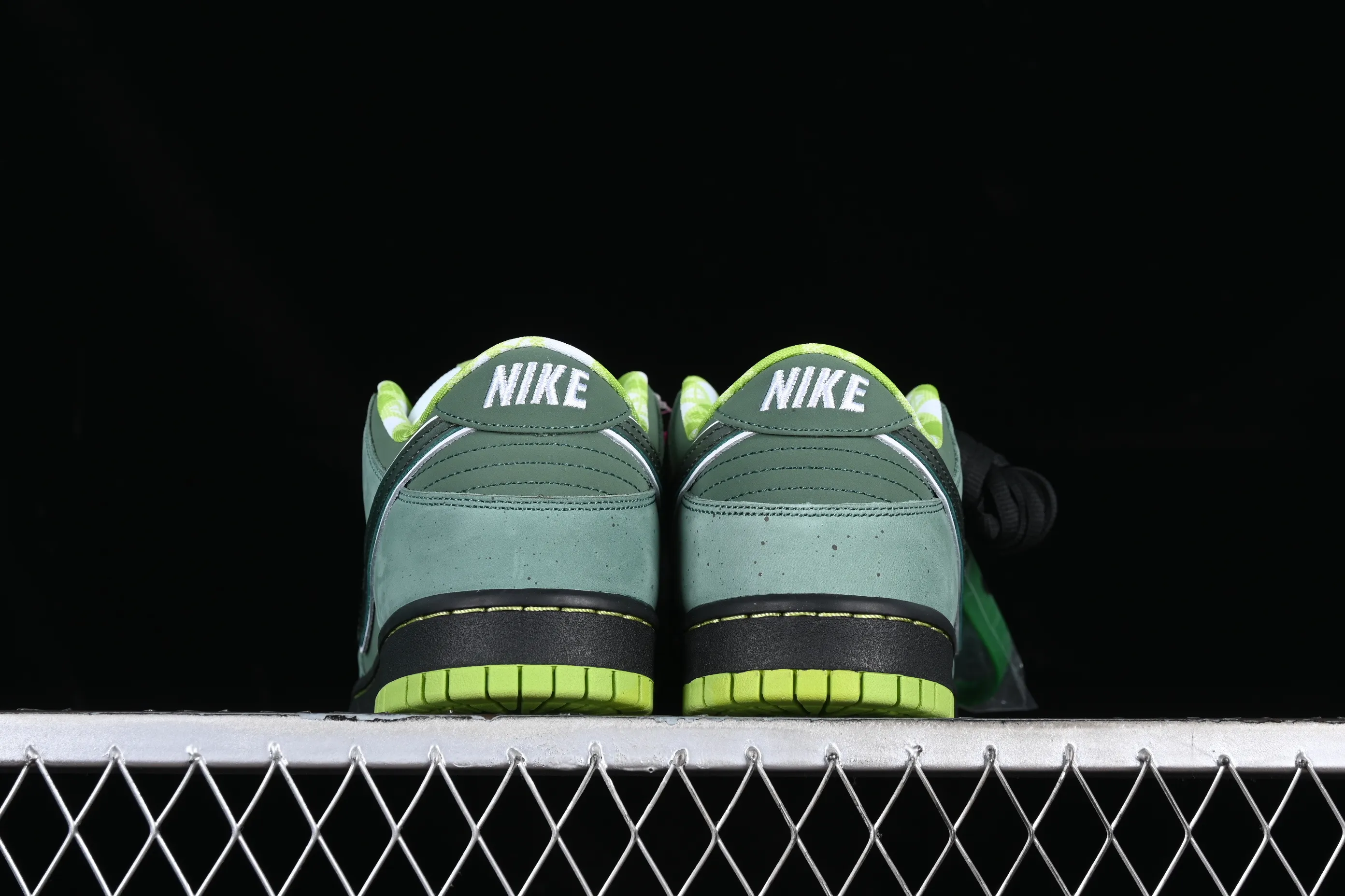 All Categories Nk SB Dunk Series Nk SB Dunk Low Low-top sneakers Concepts x Nk Dunk Low Pro SB "Green Lobster" Green Lobster SB low-top sports and leisure sneakers BV1310-337